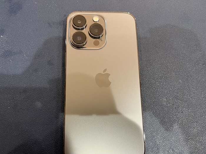 iPhone 13 Pro ゴールド 128GB スピーカー片方不具合 iPhone 13 Pro ゴールド 128GB スピーカー片方不具合
